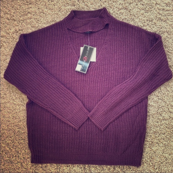 Polly & Esther Plum sweater Size M - Picture 2 of 2